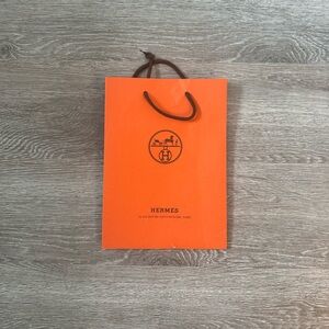 Hermes 100% Authentic EUC Orange Paper Gift Bag Small Size for Storage Gifts